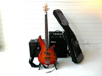 Elektrische gitaar met versterker.